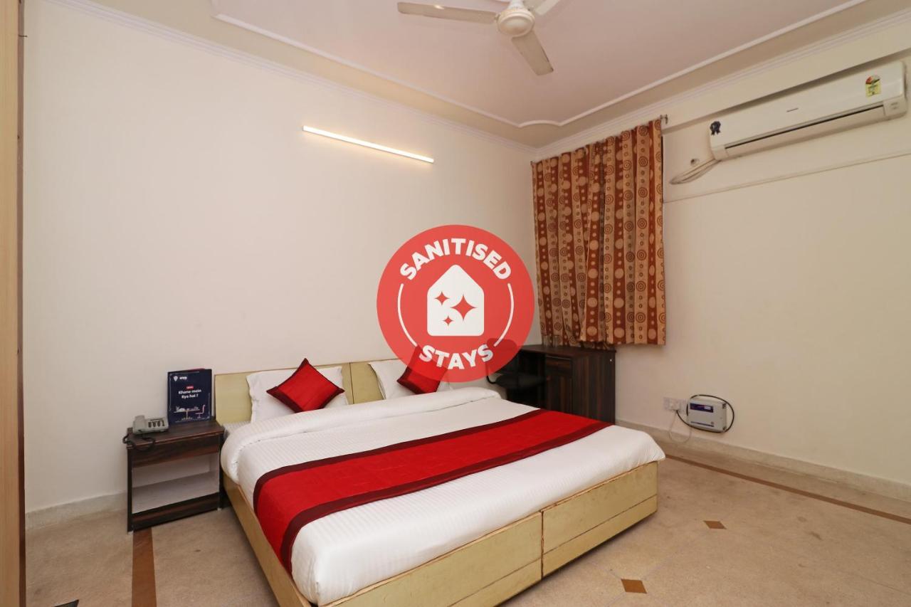 OYO 11452 Golden Castle Lodge Indirapuram Exterior foto
