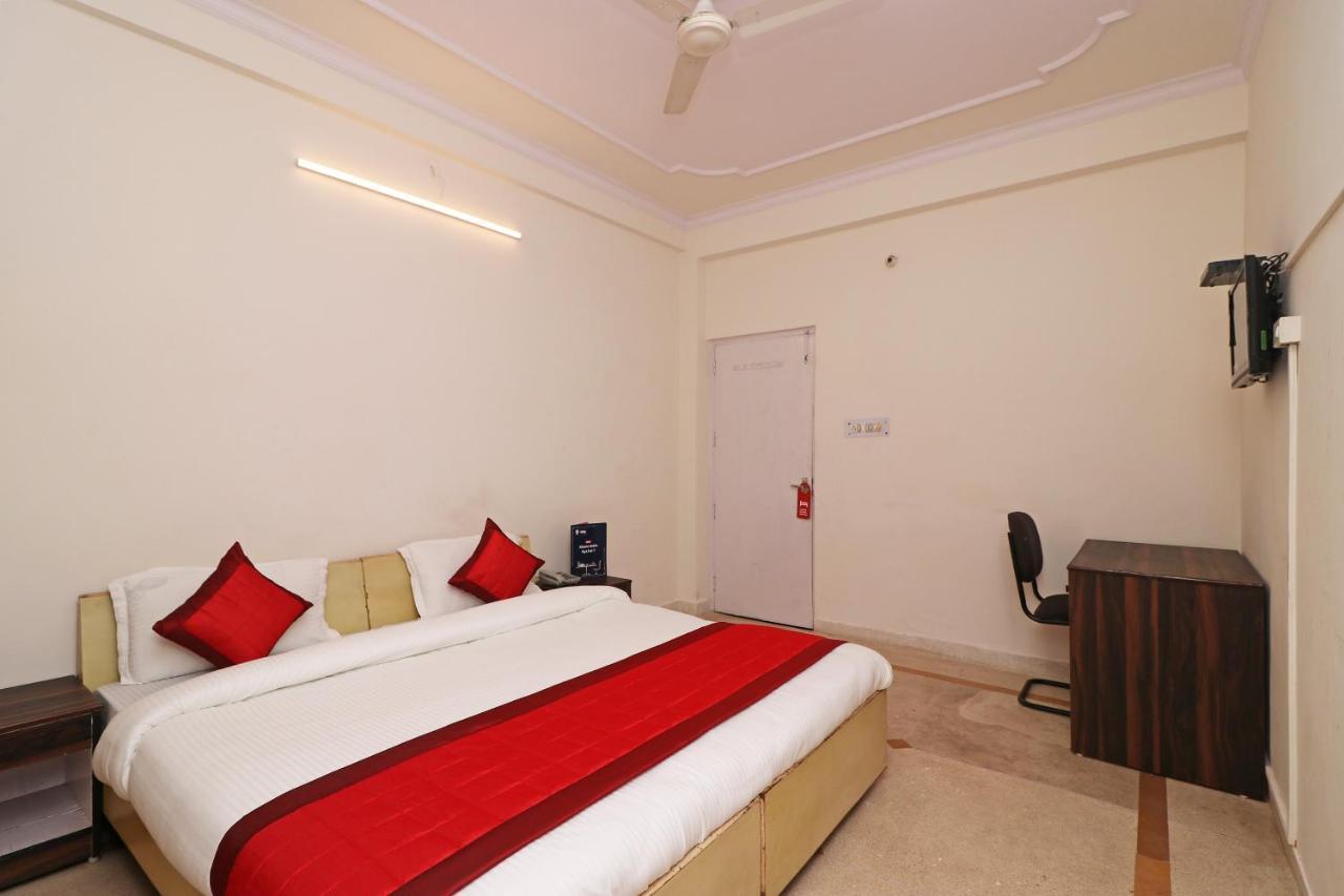 OYO 11452 Golden Castle Lodge Indirapuram Exterior foto