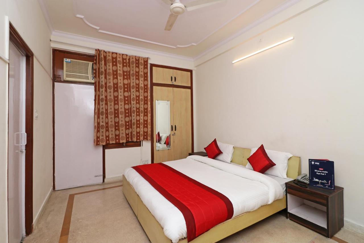 OYO 11452 Golden Castle Lodge Indirapuram Exterior foto