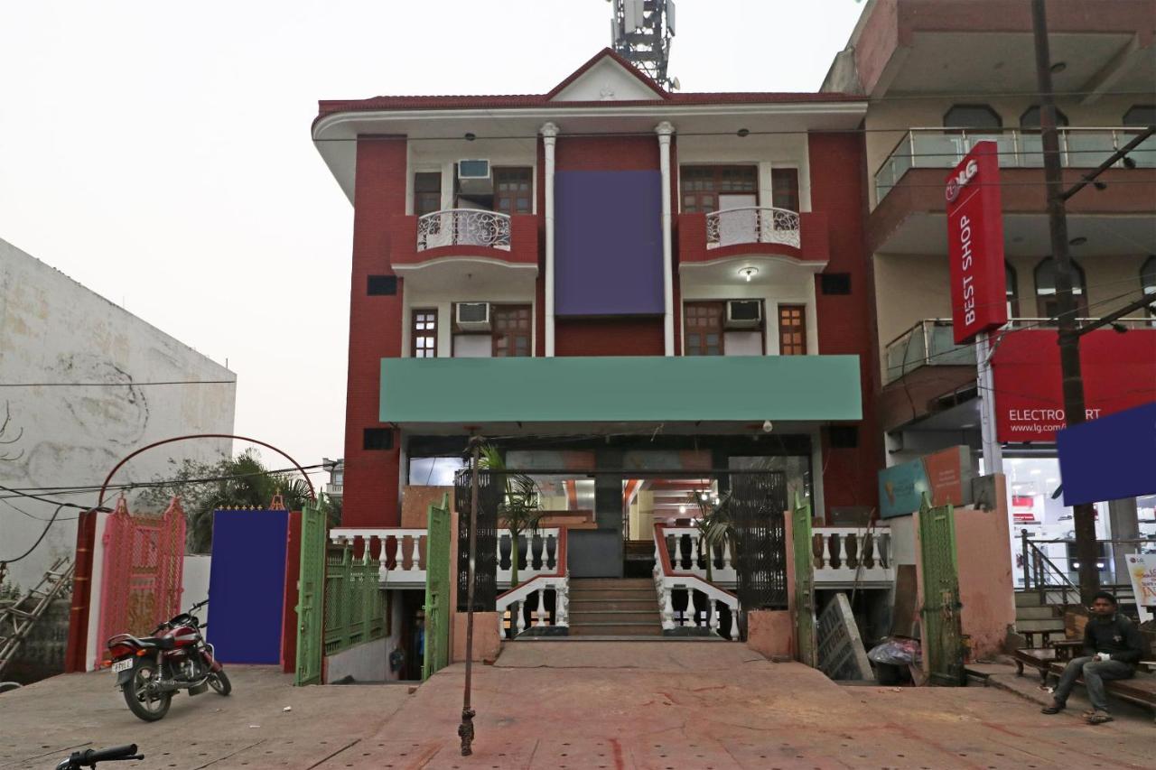 OYO 11452 Golden Castle Lodge Indirapuram Exterior foto